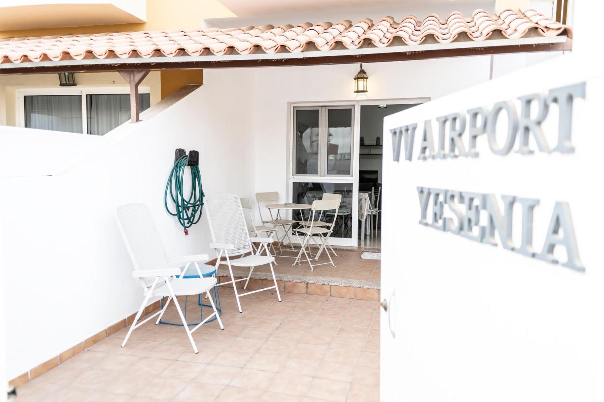 Yesenia Vv Airport Appartement El Matorral Buitenkant foto